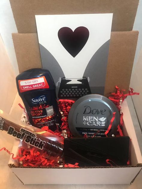 Men's Gift Box/ Man Kit/birthday Gift for Him/fathers Day - Etsy Hygiene Basket, What To Get Your Boyfriend, Bf Gift, Basketball Girlfriend, Valentines Day For Men, Gifts To Buy, Boyfriend Gift Basket, Valentine Baskets, Bday Gifts