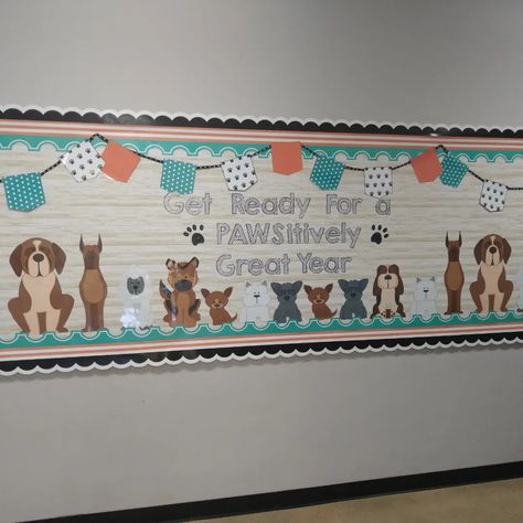 Paw Patrol Bulletin Board Ideas, Cat Theme Classroom, Bluey Classroom Decoration, Pet Bulletin Board Ideas For Work, Pet Shop Classroom Theme, Paw Print Bulletin Board Ideas, Bluey Classroom Themes, Dog Bulletin Board Ideas, Pet Theme Bulletin Board Ideas