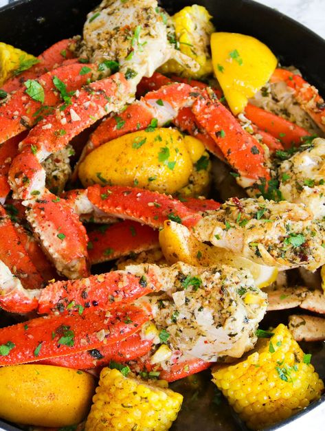 Crazy flavorful and super easy garlic butter snow crab legs recipe that you can prepare in your oven in about a half hour! Snow Crab Legs Recipe Garlic Butter, Garlic Butter Crab Legs Recipes, Crab Leg Sauce, Chef Resha, Snow Crab Legs Recipe, Crab Leg Recipes Boiled, Crab Legs Boil, Shrimp Bake, Easy Garlic Butter