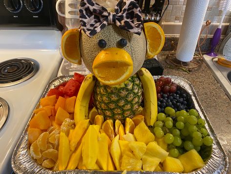 Safari Themed Fruit Tray, Jungle Theme Fruit Tray, Two Wild Appetizers, Safari Theme Veggie Tray, Jungle Animal Fruit Tray, Safari Theme Food Ideas, Safari Baby Shower Food Ideas, Safari Fruit Tray, Jungle Theme Fruit Platter