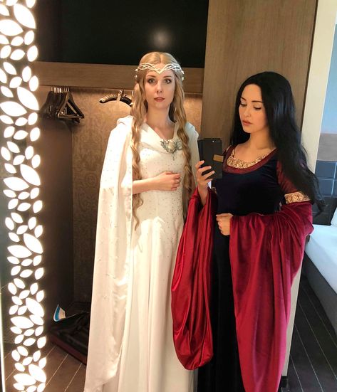 Lotr Elf Cosplay, Lotr Cosplay Female, Women Hobbit Cosplay, Arwen Halloween Costume, Elvish Cosplay, Arwen Cosplay, Arwen Costume, Lotr Cosplay, Hobbit Cosplay