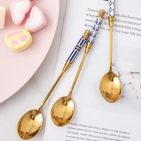 Dessert Tea, Gold Spoon, Spoon Collection, Ice Cream Spoon, Coffee Dessert, Ceramic Light, Gold Ceramic, Ceramic Spoons, Plated Desserts