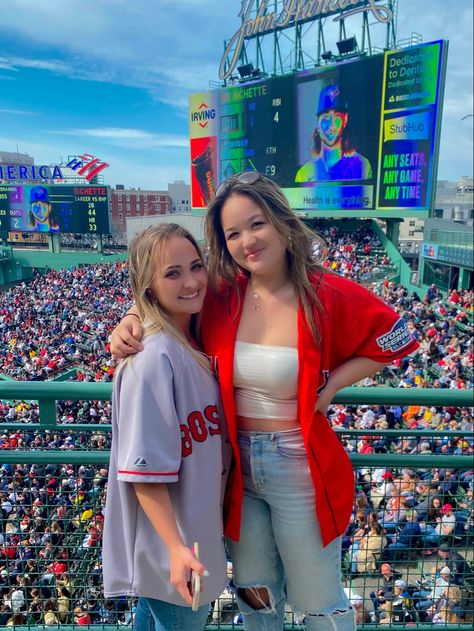 Red Sox Game Outfit Women, Red Sox Game Outfit, Baseball Game Outfit, Red Sox Game, Game Outfit, Baseball Game, Baseball Games, Outfit Women, Gaming Clothes