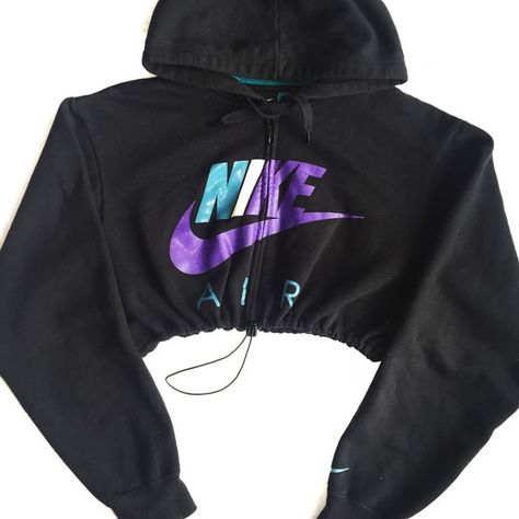 Hoodie Gang, Jackets Nike, Zip Up Crop Top, Reworked Nike, 80s Punk, Nike Crop Top, Sweatshirt Nike, Nike Top, Tops Nike