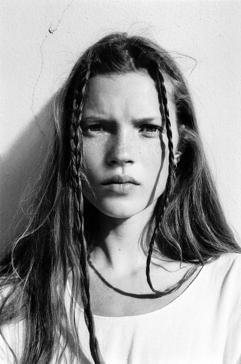 Kate through the years | CALL US WHATEVER Wedding Short Hair, Kate Moss 90s, Moss Fashion, Lara Stone, Poppy Delevingne, Anja Rubik, Baby Lips, Behati Prinsloo, Laetitia Casta