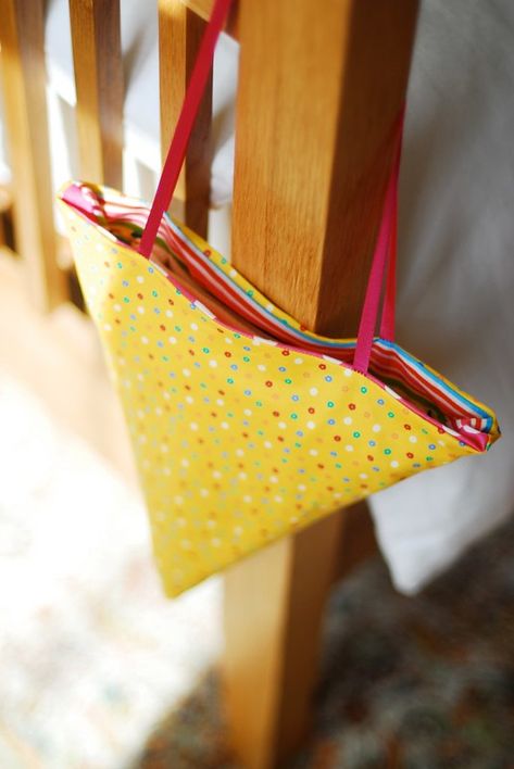 Bunting Bag, Used Iphone, Louis Vuitton Bag Neverfull, Bunting, Straw Bag, Tap, Wall Hanging, Tote Bag, Sewing