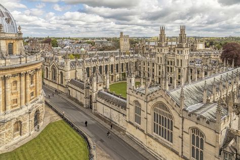 View on  All Souls College, Oxford, UK | by dorrisd Fact Republic, Oxford England, Student Guide, Scotland Highlands, Cornwall England, Yorkshire England, Historical Facts, Oxford University, English Countryside