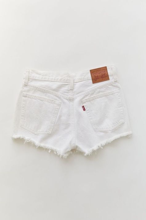 White Jean Shorts Outfit, Summer Jean Shorts Outfit, Short Denim Shorts, Jean Short Outfits, Mid Rise Denim Shorts, Wishlist 2024, Summer Shorts Outfits, White Jean Shorts, Casual Preppy Outfits