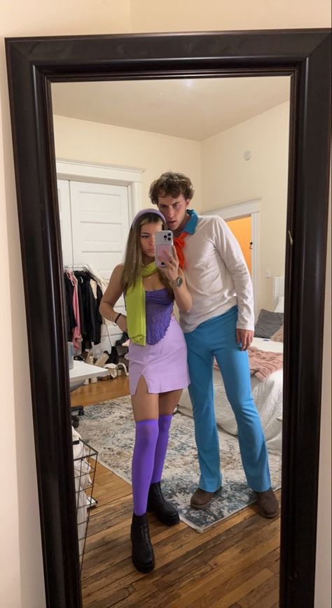 Halloween is finally here and thus, we've got you the hottest Halloween couple costumes to recreate this year with your partner. Couple Costume Scooby Doo, Scooby Doo Fred And Daphne Costume, Halloween Costumes Couples Scooby Doo, Fred And Daphne Costume Halloween, Couple Halloween Costumes Blonde Guy, Fred And Daphne Halloween Costume, Hot Daphne Costume, Daphne Costume Scooby Doo, Couples Party Outfits