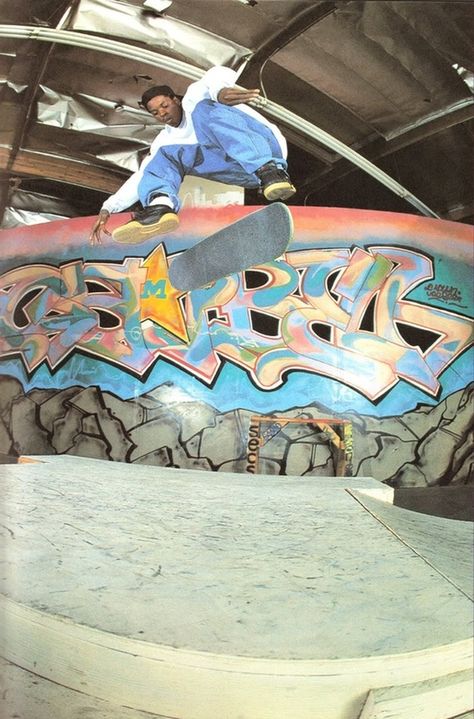 Skatepark Art, Kareem Campbell, Skate Photography, Art Skateboard, Skateboarding Aesthetic, Skate Vibes, Skateboard Pictures, Skate Photos, Skate And Destroy