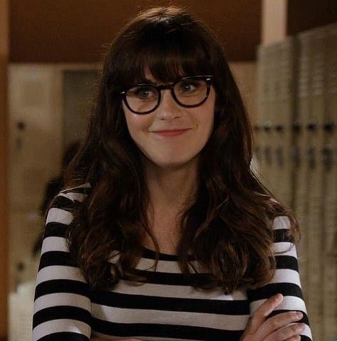 Brown Hair Movie Characters, Zooey Deschanel Glasses, Zoe Deschanel, Jess Day, Hair Movie, Jessica Day, Zooey Deschanel, New Girl, Hair Looks