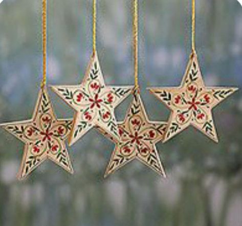 Christmas Star Ornaments, Christmas Tree Top, Clay Christmas Decorations, Star Ornaments, Handcrafted Ornaments, Flower Motifs, Star Of Bethlehem, Tree Top, Flower Motif