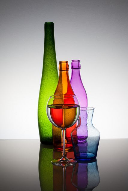 Water & Bottles Colored Bottles, Glass Photography, Reflection Photography, Wine Art, Old Bottles, Coloured Glass, Foto Art, Gorgeous Glass, Bottle Vase