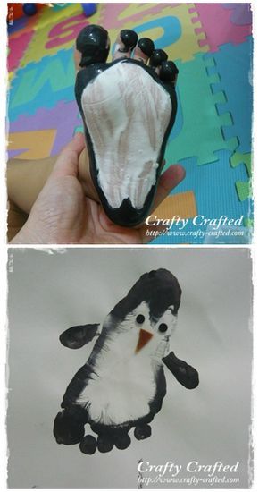 Footprint Penguin Craft for Kids to Make - so cute for a winter art project / great keepsake idea! Penguin Craft For Kids, Winter Art Project, Footprint Penguin, Joululahjat Diy, Penguin Craft, Baby Art Projects, Footprint Crafts, Winter Art Projects, Footprint Art