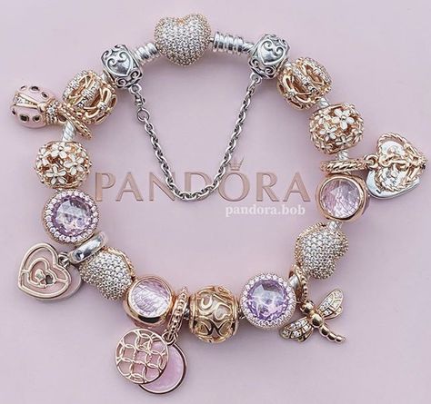 Aesthetic Pandora Charm Bracelet, Silver And Rose Gold Pandora Bracelet, Pandora Bracelet Theme, Pandora Bracelet Charms Ideas, Charm Bracelets For Girls, Girly Bracelets, Pandora Bracelet Designs, Pandora Jewelry Charms, Pretty Jewelry Necklaces