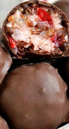 Martha Washington Candy, Mom On Timeout, Martha Washington, Candy Truffles, Candy Recipes Homemade, Christmas Candy Recipes, Think Food, Candy Cookies, Homemade Candies