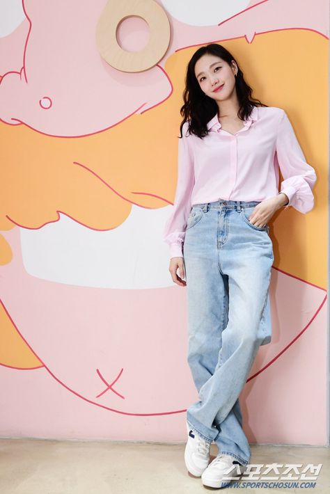 Kim Go Eun Outfit, Kim Go Eun Style, Outfit Minimalista, Korean Outfits Kpop, Outfit Korean, Kim Go Eun, Uni Outfits, Minimal Outfit, Korean Actresses