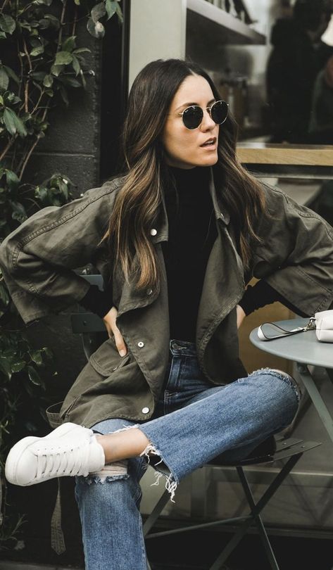 [PaidAd] 46 Perfect Cold Night Out Outfit Guides To Copy Straight Away #coldnightoutoutfit Dressy Winter, Simple Winter Outfits, Doc Martens Outfit, Outfits Cold, New York Outfits, Olive Green Jacket, Surfer Girl Style, Trendy Fall Outfits, Cute Winter Outfits