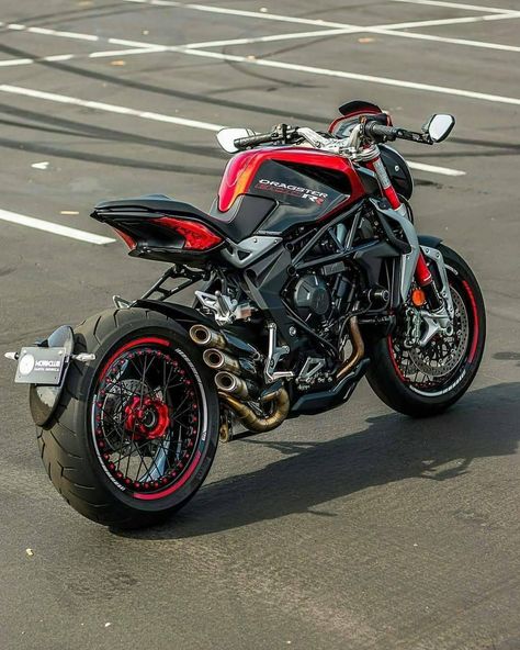 sportbike addiction Mv Agusta Dragster, Mv Agusta Brutale, Custom Street Bikes, Motos Honda, Futuristic Motorcycle, Mv Agusta, Custom Bike, Moto Bike, Sports Bikes Motorcycles