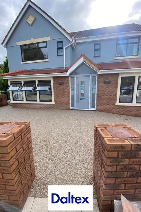 Resin Bound Driveways, Resin Driveway, Chestnut Brown, Light Cream, Driveway, Cream White, Chestnut, Wales, Bespoke