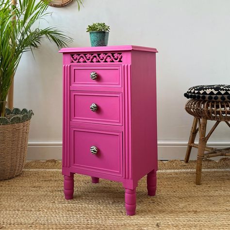 Can we take a moment for the colour 🙌🏼🩷 Isn’t it fab!? I wanted to keep this one fairly simple but simple doesn’t mean boring 😜 The colour is from the Silk Mineral Paint range which means no topcoat - wahoo and its linked it in my stories (and will be in highlights) #pinkfurniture #upcycledfurniture #paintedfurniture #mycolourfulupcycle #bolddecor Funky Nightstand, Hot Pink Bedroom Decor, Pink Bedside Table, Hot Pink Room Decor, Bright Colored Furniture, Pink Bedside Tables, Hot Pink Room, Hot Pink Bedrooms, Side Table Painted