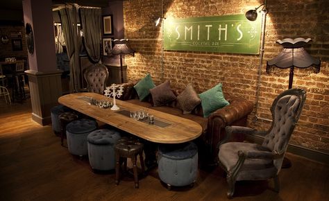 Smith's Cocktail Bar, Hammersmith Cocktail Bar Interior, Bar Deco, Pub Interior, Speakeasy Bar, Rustic Basement, Basement Bar Designs, Pub Design, Lounge Bar, Pub Decor