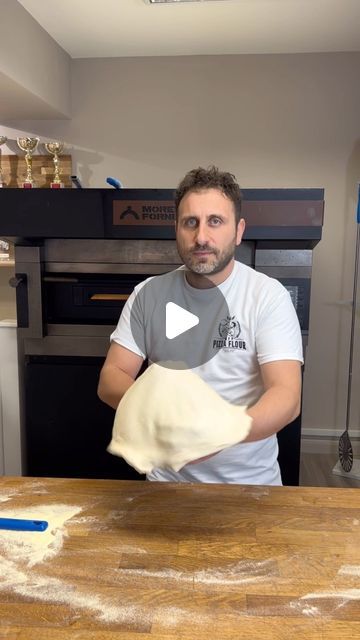 Pizza Video, Napoleon Pizza Dough, Neapolitan Pizza, Pizza Napolitana Recipe, Best Napolitana Pizza Dough, Neapolitan Style Pizza, Pizza Dough Recipe Neapolitan, Perfect Pizza Dough Recipe, Neapolitan Pizza Dough Recipe