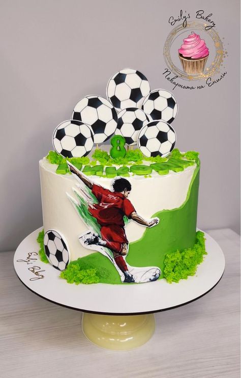 #football #footballfan #cakes #birthdaycake #boyscakes #cakeart #cake #cakedecorating #cakeart #cakedecor #cakesdecor Fudbal Torta, Marie Aristocats Cake, Topper Bola, Football Cakes For Boys, Cute Cat Cake, Football Cake Design, Football Themed Cakes, Soccer Birthday Cakes, Football Cake Toppers