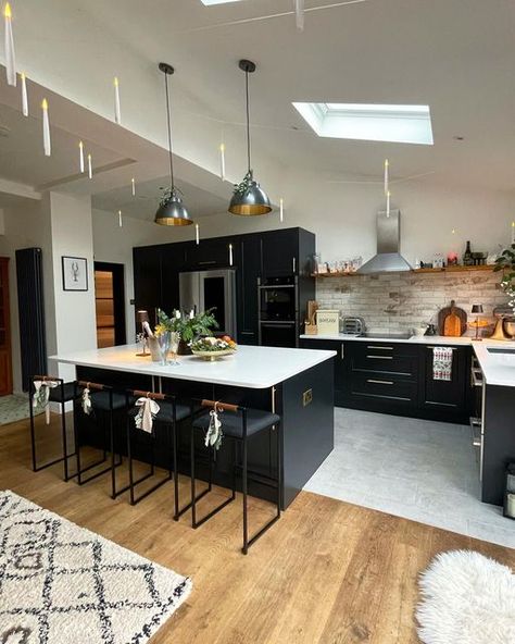 Wren Kitchen Ideas, Wren Kitchen Shaker, Wren Kitchens, Design My Kitchen, Kitchen Diner Extension, Wren Kitchen, Open Plan Kitchen Dining Living, Open Kitchen And Living Room, Open Plan Kitchen Diner