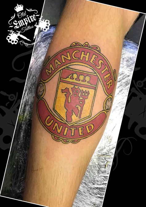 Manchester United Tattoo, Tattoo Designs Stencil, Manchester Logo, Empire Tattoo, Insect Tattoo, Hometown Pride, Small Hand Tattoos, Amazing Day, Tattoo Stencils