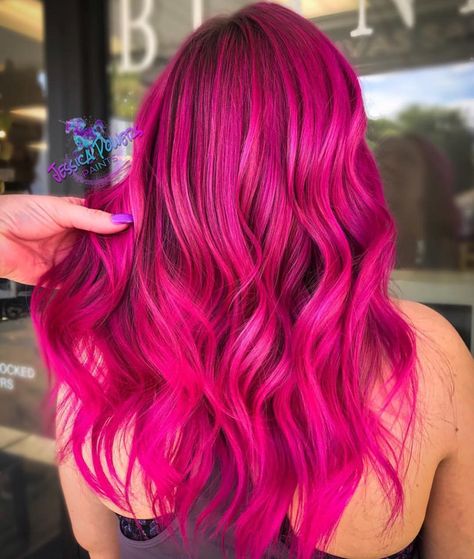 Pulp Riot mixed Cupid and Candy 🍭 until I liked what I saw Blond Rose, Hair Colors To Try, Bright Pink Hair, Trendy We Fryzurach, Pulp Riot Hair Color, Magenta Hair, Hot Pink Hair, Vivid Hair Color, Bold Hair Color