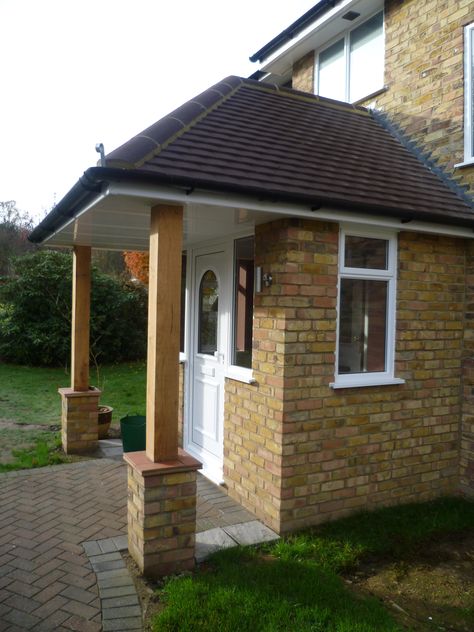 Pitched Porch Roof, Pitched Roof Porch, Hallway Extension, Front Extension Ideas, Oak Porches, Porch Roof Design, Roof Porch, Oak Porch, Front Extension