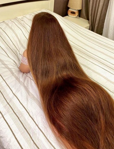 Hair Job, Long Shiny Hair, Long Hair Models, Easy Hairstyles For Medium Hair, Extra Long Hair, Lustrous Hair, Extremely Long Hair, Long Hair Pictures, Really Long Hair