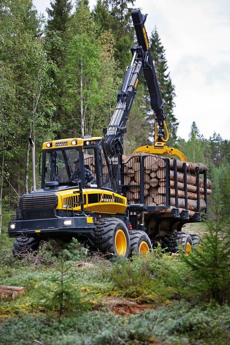 Logging Equipment, Forestry Equipment, Farm Machinery, Heavy Machinery, Types Of Vehicle, Vintage Farm, Chevrolet Trucks, Lego Moc, Construction Equipment