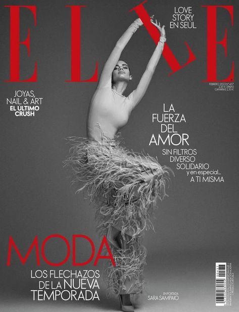 Sara Sampaio covers Elle Spain February 2023 by Xavi Gordo Magazine Cover Page, Magazine Cover Ideas, Magazine Design Cover, Magazine Cover Template, Fashion Magazine Layout, 잡지 레이아웃, Dance Magazine, Elle Spain, Luxury Magazine