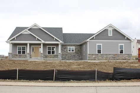 siding is Quest Double 5" by Mastic in Harbor Grey and the shake is 7" Weathered Split Shake by The Foundry in Colonial Grey: Grey Vinyl Siding, Grey Exterior House Colors, Exterior House Siding, Gray House Exterior, House Paint Color Combination, Exterior House Paint Color Combinations, Window Trim Exterior, Grey Houses, Exterior Paint Colors For House