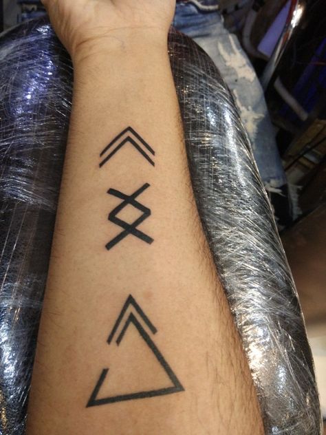 170+ Rune Tattoos Ideas (2022) Vikings Ink - TattoosBoyGirl Viking Rune Tattoo, Viking Tattoo Symbol, Tatuagem Masculina Pequena, Glyph Tattoo, Rune Tattoo, Symbol Tattoo, Omerta Tattoo, Cool Small Tattoos, Symbol Tattoos