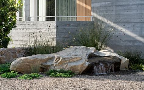 Details "Dream Team's" Portland Garden Garden Design Calimesa, CA Boulder Water Feature, Rock Water Feature, Garden Ideas Diy Cheap, Portland Garden, Rock Fountain, Maple Trees, Video Garden, Active Family, Dry Creek