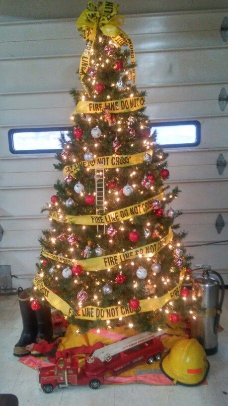 Firestation tree Chickasha Oklahoma, Fire Department Christmas, Fire Department Decor, Fireman Decor, Police Christmas, Firefighter Crafts, Firefighter Home Decor, Firefighter Decor, Firefighter Love