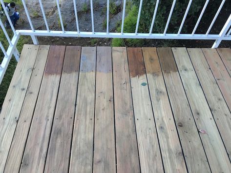 How To Refinish A Wood Deck - A Look Back At Our Old "Yard" - Emily Henderson #backyard #beforeandafter #homedesign Sherwin Williams Stain Colors, Grey Deck Stain, Sherwin Williams Deck Stain, Deck Stain Ideas, Outdoor Wood Stain, Wood Deck Stain, Best Deck Stain, Grey Deck, Deck Stain Colors