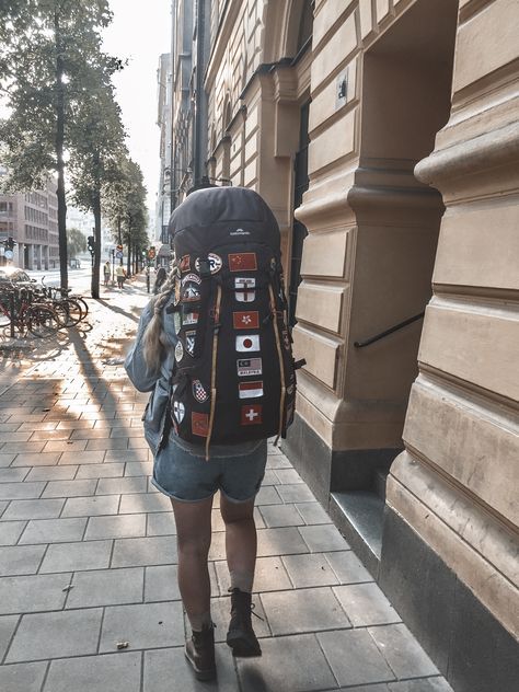 Backpacking Eastern Europe Summer 2019 #travel #Europe #2019 #Bucketlist #aesthetic #Gapyear #destinations #Inspo #backpacking #backpackingeurope #Easterneurope Travel Backpacking Aesthetic, Italy Backpacking Outfits, Backpacking Trip Aesthetic, The Do Over Tl Swan Aesthetic, Backpack Aesthetic Travel, Inter Railing Europe Aesthetic, Backpack Europe Aesthetic, Backpacking Outfits Summer, Backpacking Australia Aesthetic