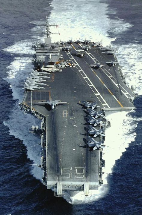 Ford Aircraft Carrier, Hms Prince Of Wales, Uss Enterprise Cvn 65, Navy Carriers, Us Navy Aircraft, Royal Navy Ships, Go Navy, Navy Aircraft Carrier, Air Carrier