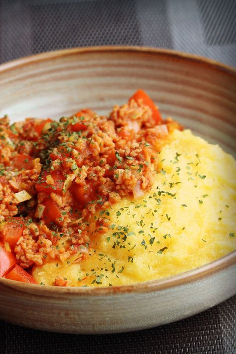 Tube Polenta Recipe, Tube Polenta, Vegetarian Soul Food, Italian Polenta, Vegan Bolognese Sauce, Soy Meat, Polenta Recipe, Recipe Vegetables, How To Cook Polenta