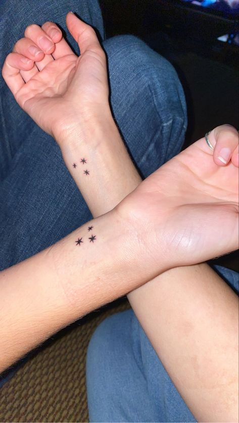 Harry Potter Three Stars Tattoo, Finger Tattoos Harry Potter, Dramione Tattoo Ideas, Fine Line Harry Potter Tattoo, Manacled Tattoo, Harry Potter Matching Tattoos, Harry Potter Stars Tattoo, Harry Potter Star Tattoo, Subtle Harry Potter Tattoo