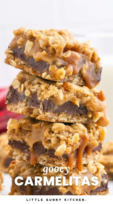 Best Cookie Bars, Carmel Desserts, Carmelitas Recipe, Kraft Caramel Bits, Caramel Cookies Bars, Little Sunny Kitchen, Desert Bar, Sunny Kitchen, How To Melt Caramel