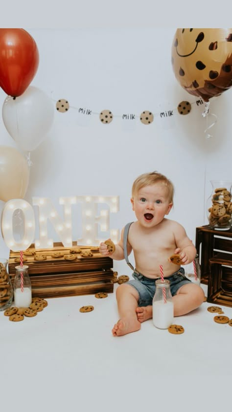 Cookie Smash Photos, Milk And Cookies First Birthday Party, Milk And Cookie Photo Shoot, Milk And Cookies First Birthday Photoshoot, 1st Birthday Cookie Theme, First Birthday Milk And Cookies, Milk And Cookies Cake Smash, Cookie First Birthday Boy, Cookies And Milk Photoshoot