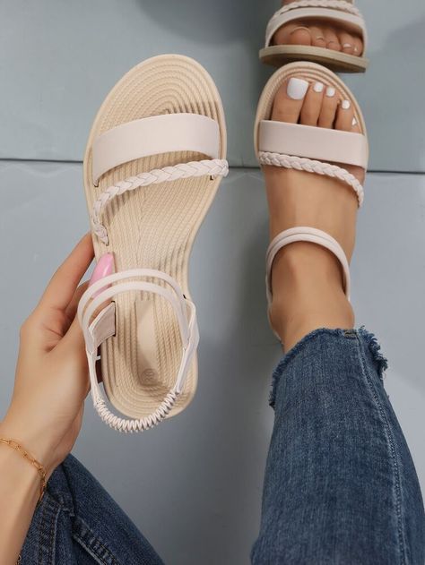 Sandals With Back Strap, Trendy Summer Shoes 2024, Cute Beach Sandals, Women’s Sandals, Mom Sandals, Dressy Casual Shoes, Cute Sandals For Summer, Summer Shoes 2023, Casual Womens Shoes