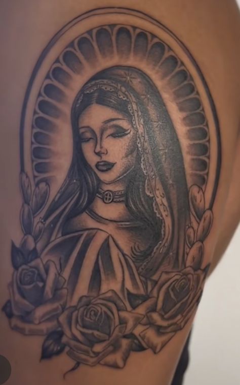 Virgen de Guadalupe Tattoo Girly Virgin Mary Tattoo, Our Lady Guadalupe Tattoo, Twist Tattoo Ideas, Oldie Tattoos, Virgin Maria Tattoo, Virgin Mary Tattoo For Women Arm, Lady Guadalupe Tattoo, Virgen De Guadalupe Tattoo Ideas Women, Lady Of Guadalupe Tattoo