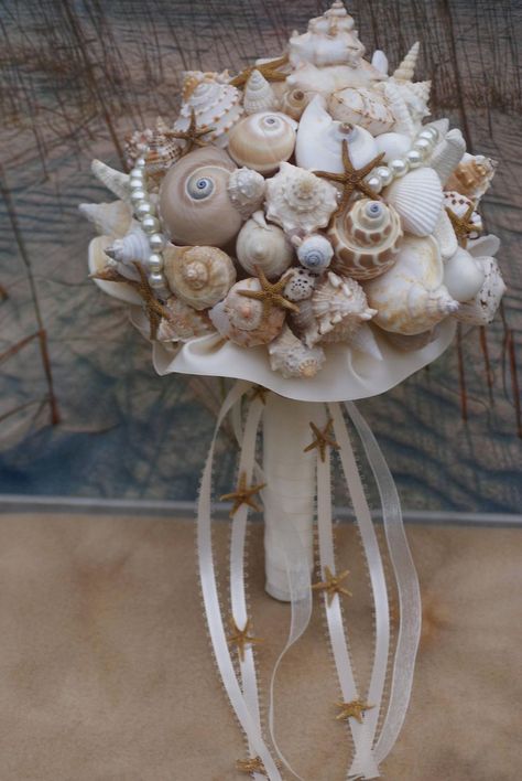 Beach Wedding Bouquet, Shell Bouquet, Seashell Bouquet, Beach Bouquet, Small Beach Weddings, Beach Wedding Decorations Reception, Seashell Wedding, Seashell Beach, Dream Beach Wedding