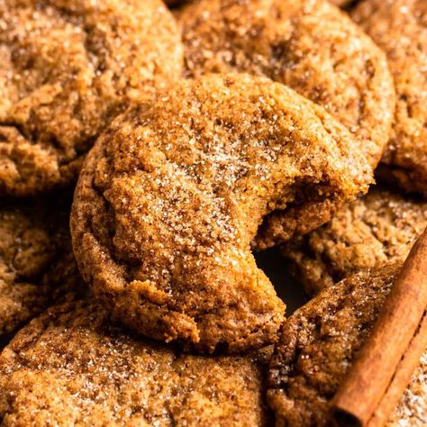 Chewy Pumpkin Cookies Equinox Recipes, Mabon Recipes, Celebrate Mabon, Chewy Pumpkin Cookies, Cookie Recipes Thanksgiving, Easy Pumpkin Recipes Desserts, Caramel Pecan Cheesecake, Banana Coffee Cakes, Easy Pumpkin Dessert